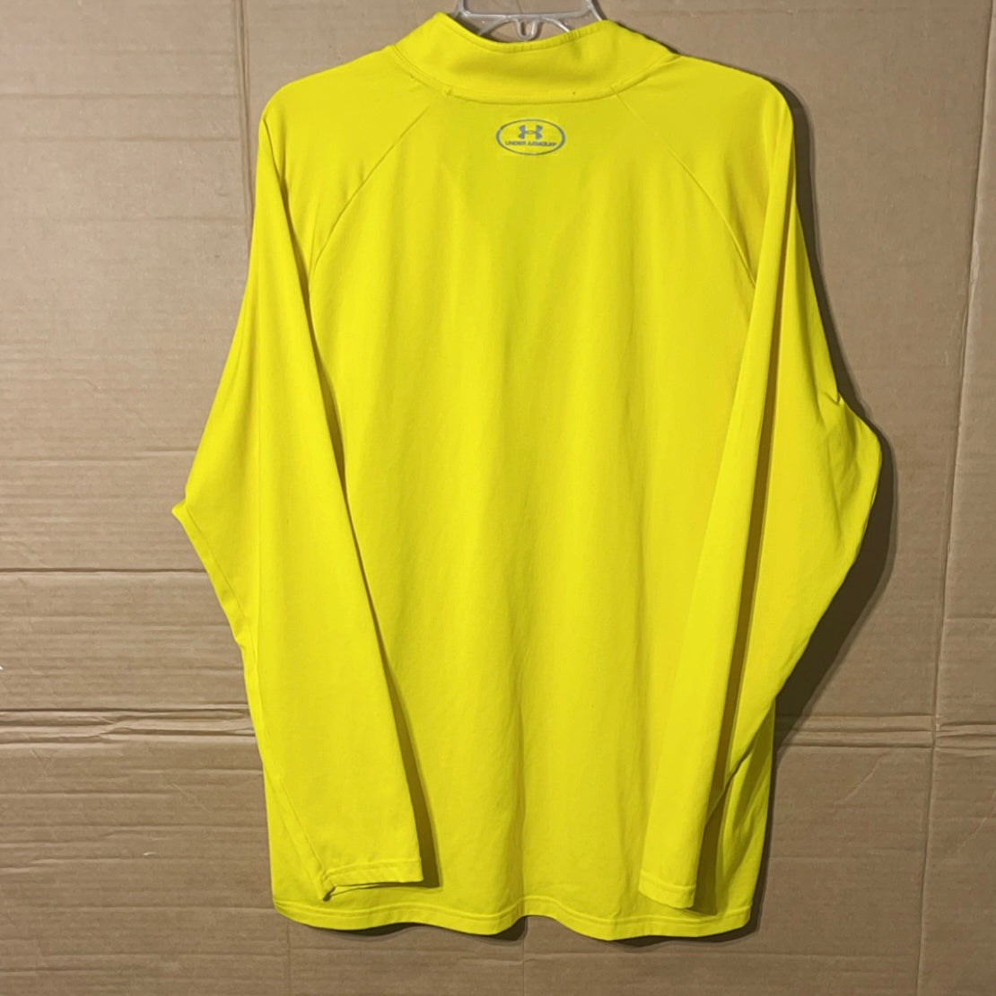 Under Armour men’s yellow sweatshirt